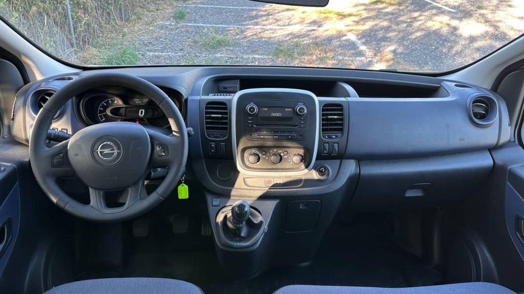 Opel Vivaro 9 Seats Diesel