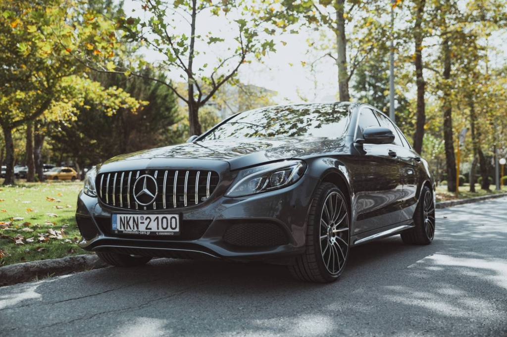 Mercedes Benz AMG C350e Hybrid