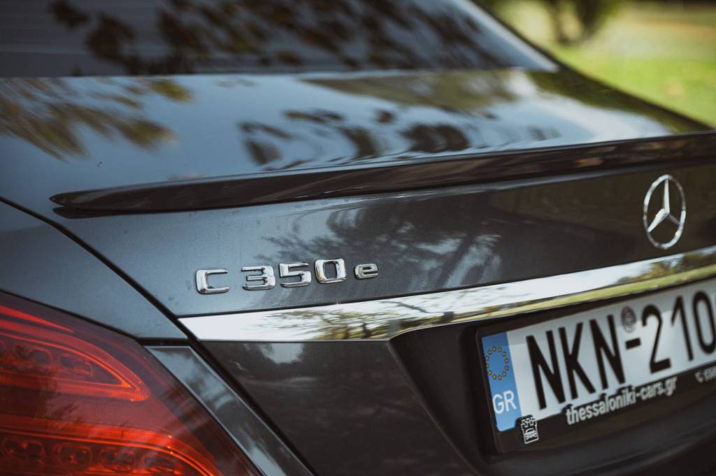 Mercedes Benz AMG C350e Hybrid