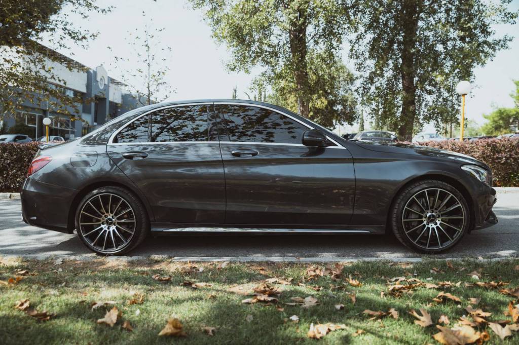 Mercedes Benz AMG C350e Hybrid