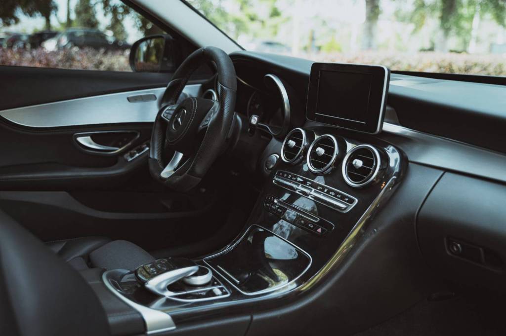 Mercedes Benz AMG C350e Hybrid